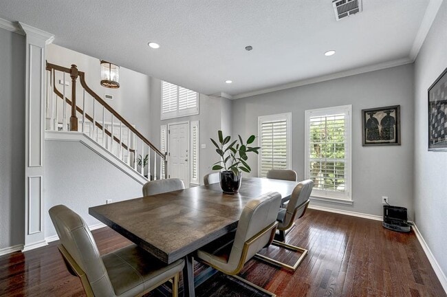 Building Photo - 6304 Indian Canyon Dr