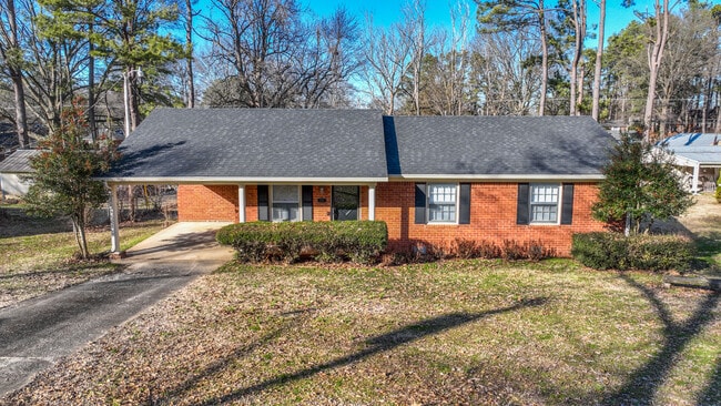 Building Photo - 725 Carlton St