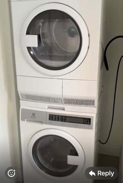 Building Photo - 134 Washington St