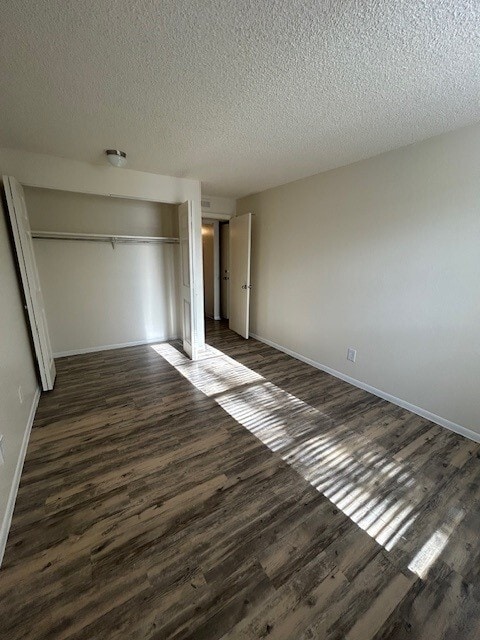 Building Photo - The Crossing Apartment Homes