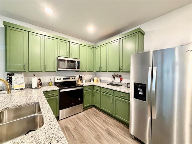 Building Photo - 5664 Shore Point Trl