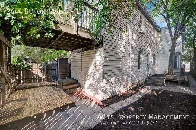 Building Photo - 2644 Dupont Ave S