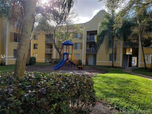 Building Photo - 777 SW 111th Way