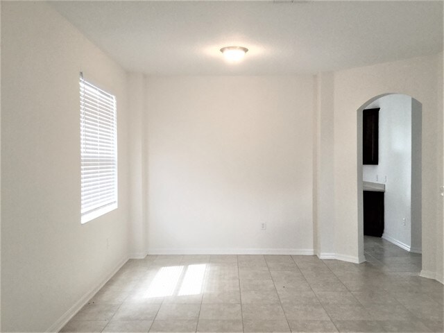 Building Photo - 12875 Daughtery Dr