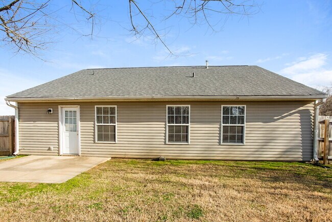 Building Photo - 4905 Aldersbrook Dr