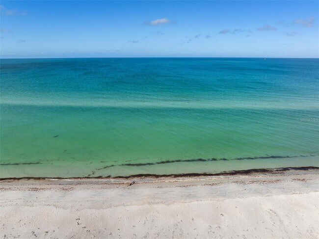 Building Photo - 9498 Alborado Rd