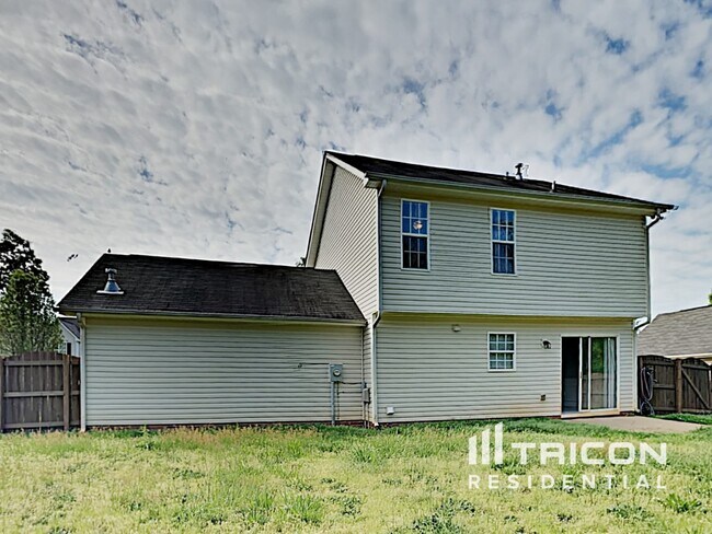 Building Photo - 1040 Counselors Dr