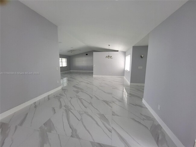 Building Photo - 15340 SW 155th Ct