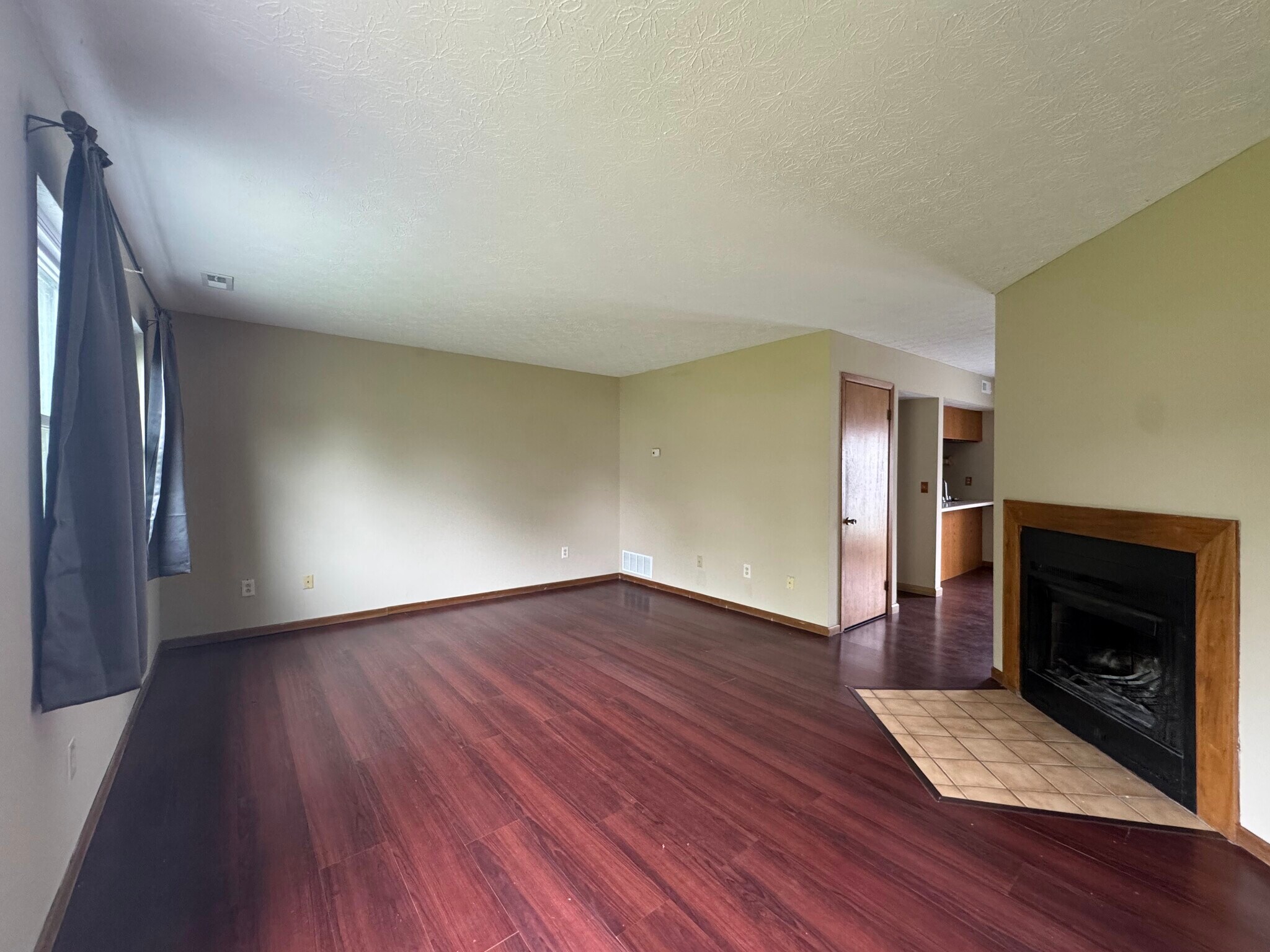 Building Photo - 307 Cross Wind Dr