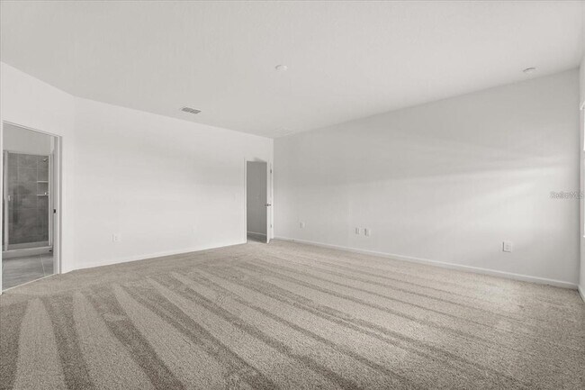 Building Photo - 2581 Runners Cir