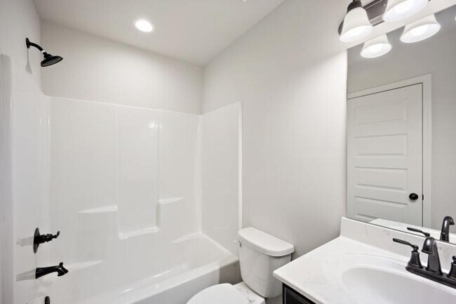 Building Photo - 13836 Molly Madeline Ln