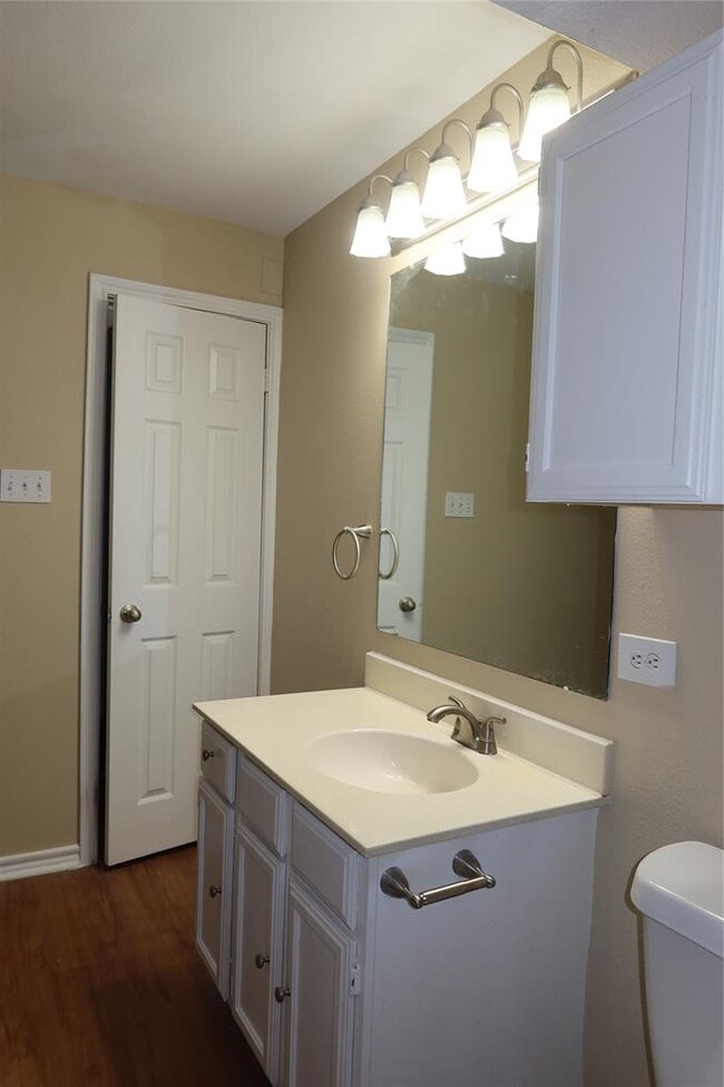 Building Photo - 6804 N Capital of Texas Hwy