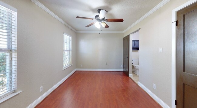 Building Photo - 511 Pearl St