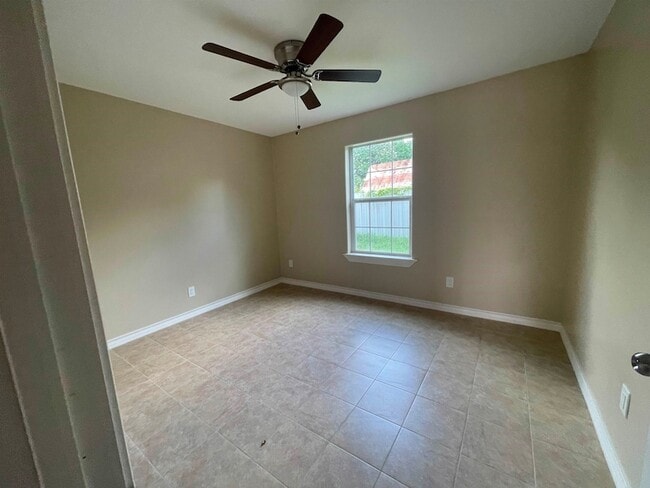 Building Photo - 4018 San Agustin Ave