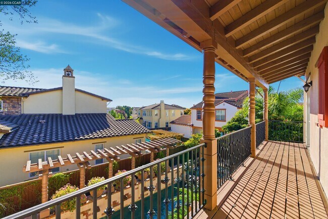 Building Photo - 1041 S Wedgewood Rd