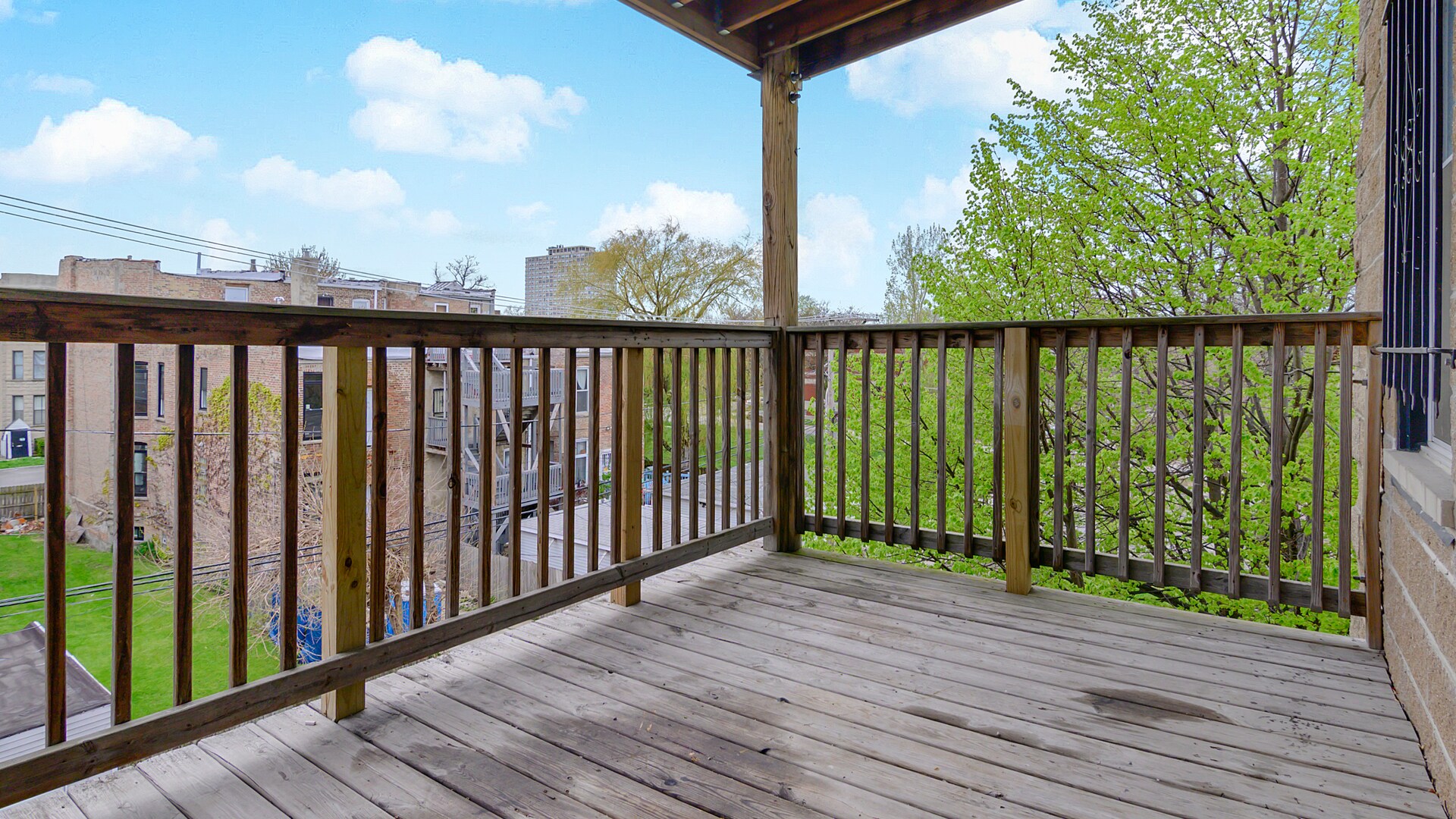 Building Photo - 4918 S St Lawrence Ave