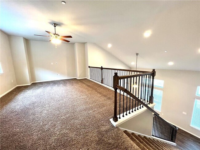 Building Photo - 3240 E Whitestone Blvd