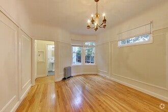 Building Photo - Gorgeous Studio, Steps from the Park with ...