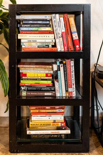 Building Photo - 953 Normandie Ave