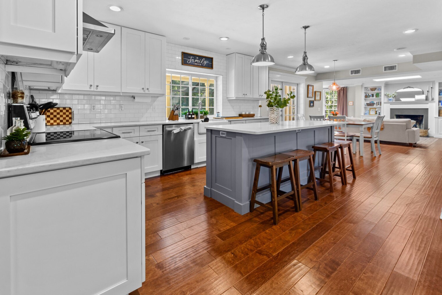 Building Photo - 11011 NW 12th Pl