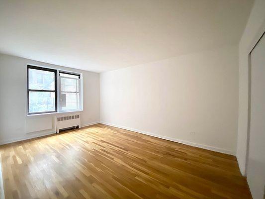 Building Photo - 1 bedroom in BRONX NY 10471