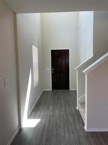 Building Photo - 366 Lake Erie Dr