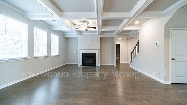 Building Photo - 209 Paxton LN