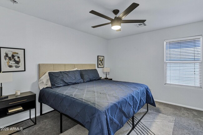 Building Photo - 9558 W Harmony Ln