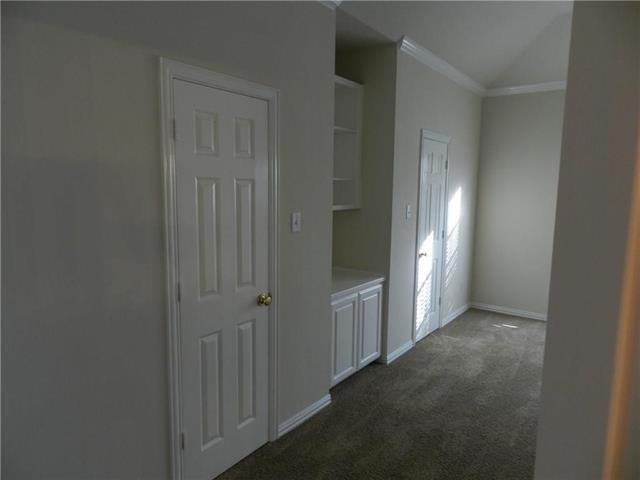 Building Photo - 121 Wildwood Ct