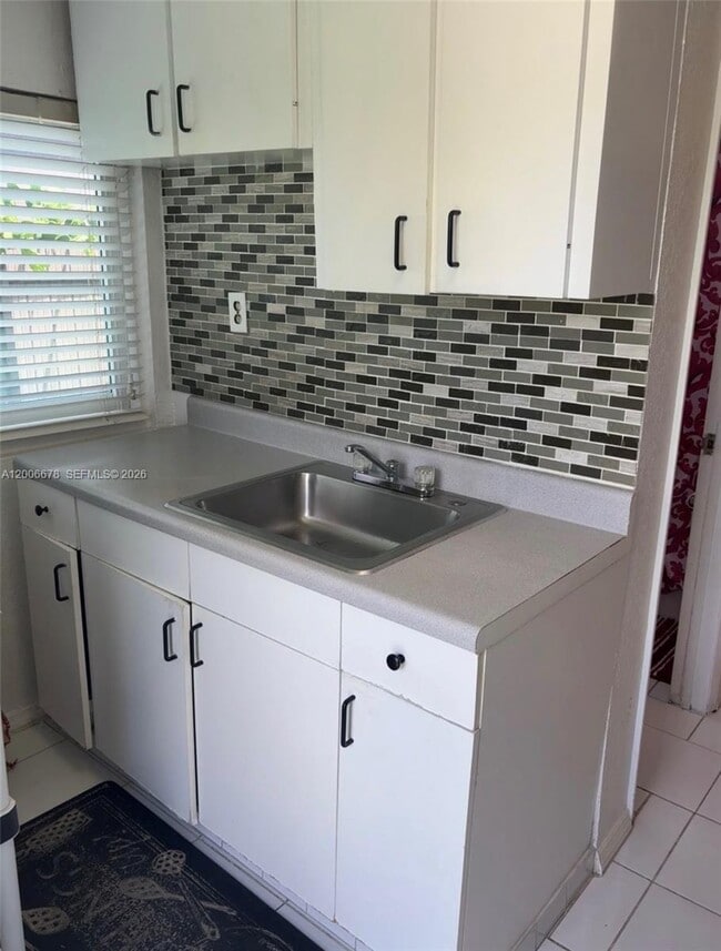 Building Photo - 12823 SW 20th Terrace