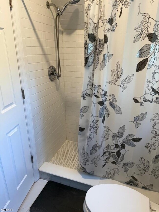 Building Photo - 342 S 20th St