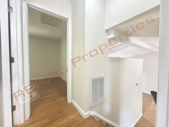 Building Photo - Wonderful Carpet-Free 3-Bedroom, 3-Bath Single-Family Home with Backyard Gazebo in a Quiet Cul-de...