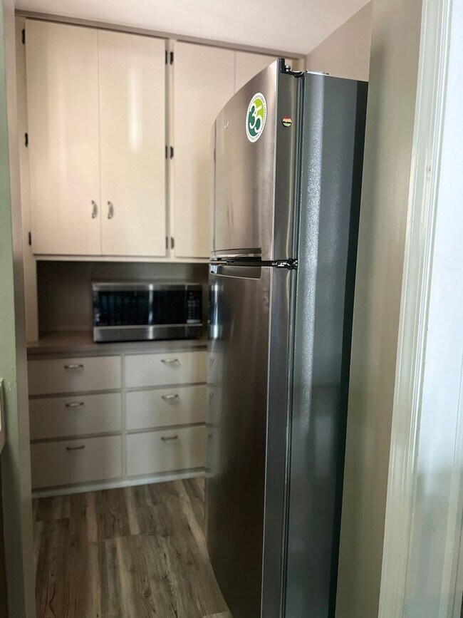 Building Photo - Charming 1BR Duplex in Pittsburgh