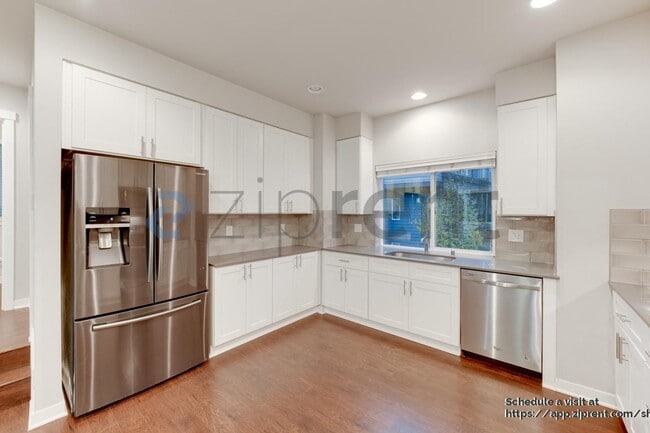 Building Photo - 19225 Damson Rd