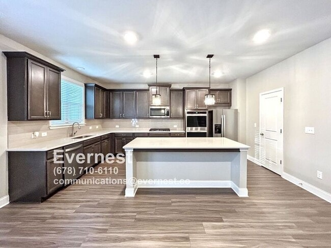 Building Photo - 355 Caledonia Ct