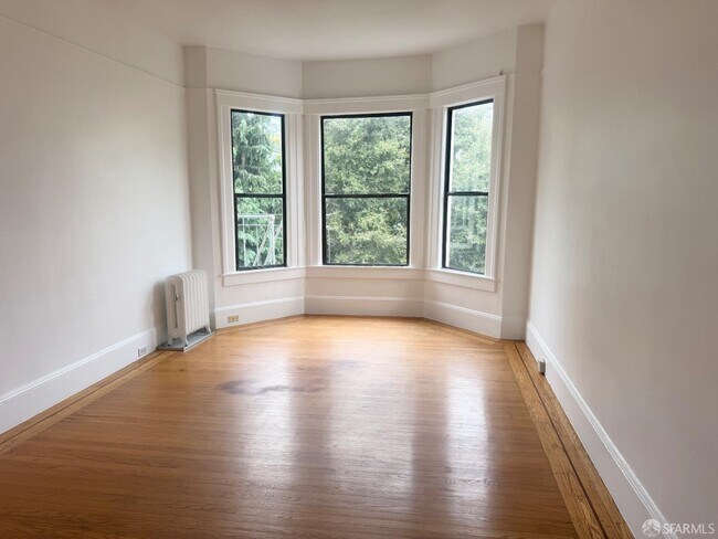 Building Photo - 1459 Haight St