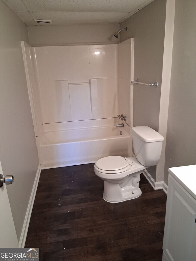 Building Photo - 9109 Sterling Ridge Ln