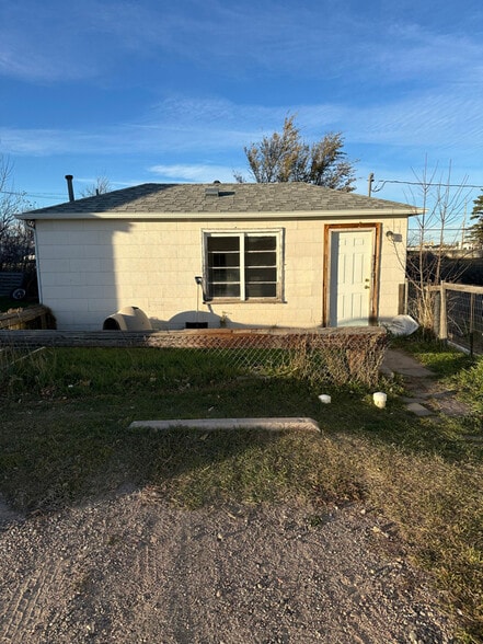 Primary Photo - 3110 S Greeley Hwy