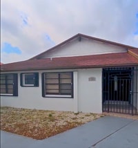 Building Photo - 703 SW 100th Court Cir