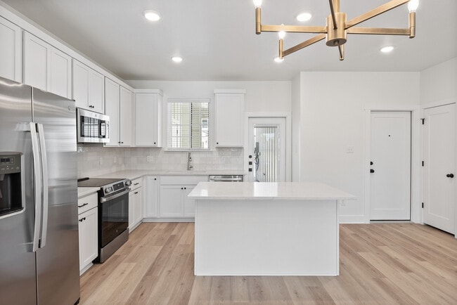 Building Photo - 508 Mercado St