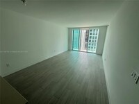 Building Photo - 500 Brickell Ave