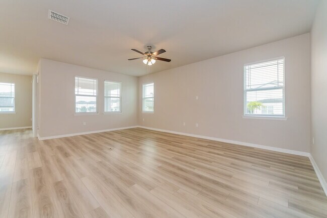 Building Photo - 2335 Raven Rdg Dr