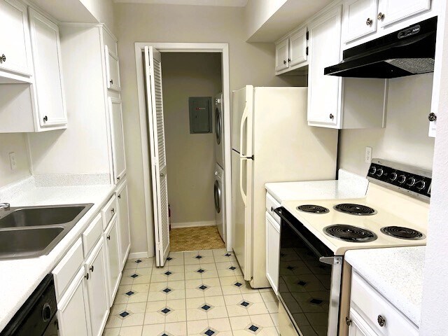 Building Photo - 2025 Augusta Dr