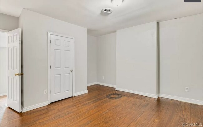 Building Photo - 501 Catherine St