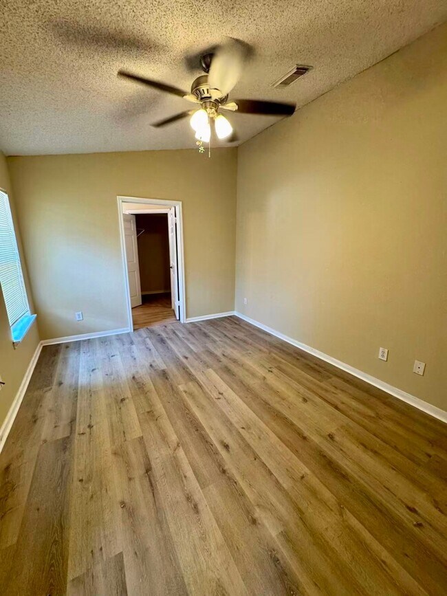 Building Photo - 4646 Callery Creek Dr