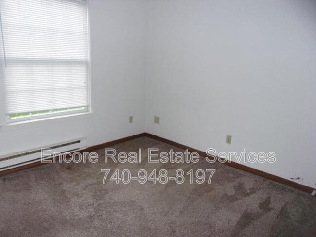 Building Photo - 549 New Haven Ct
