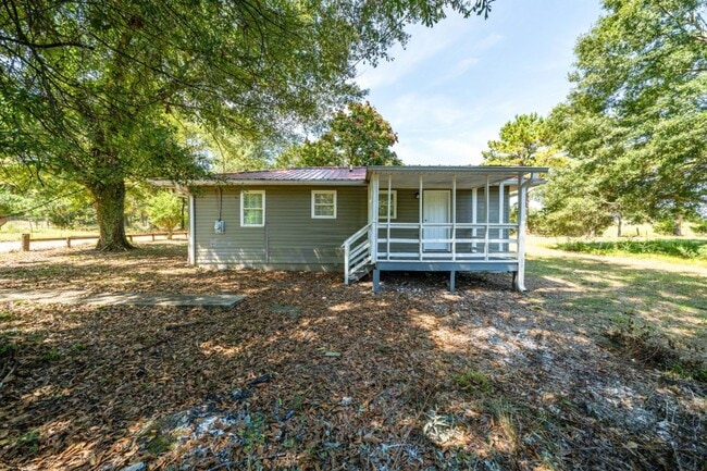 Building Photo - Hidden Gem in McCalla – Private 2BR Retreat on a Large Secluded Lot!