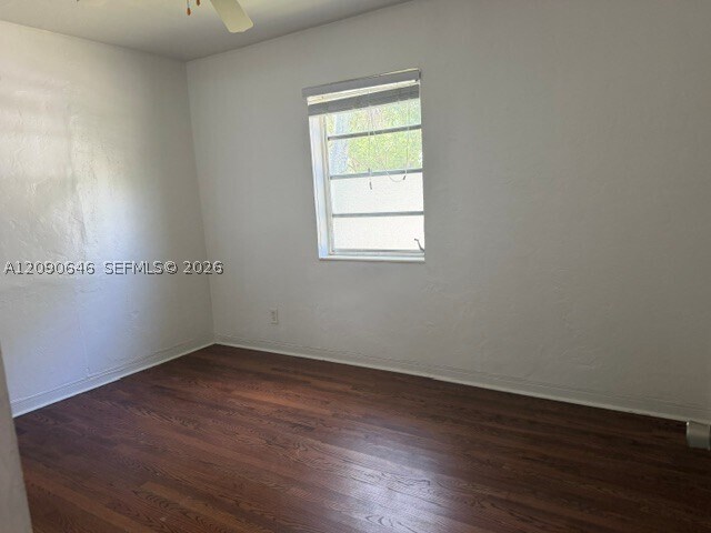 Building Photo - 2725 SW 82nd Ave