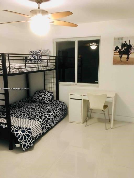 Building Photo - 17521 SW 93rd Ave