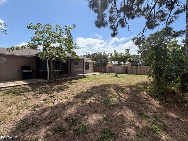 Building Photo - 18540 Tampa Rd